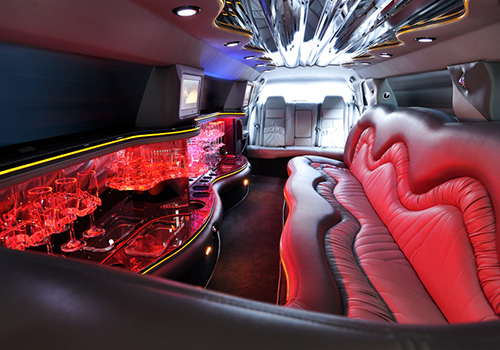 Party Bus Rental Prices in Miami for Budget-Friendly Options